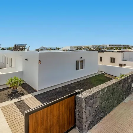 Milano By * Playa Blanca (Lanzarote)